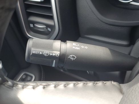 Used 2024 RAM 2500 Big Horn w/ Safety Group image 14