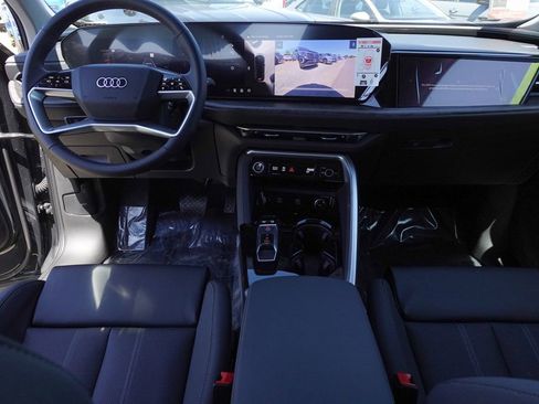 New 2025 Audi Q5 Prestige image 28