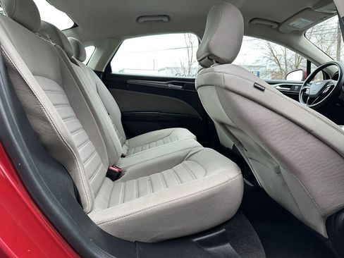 Used 2020 Ford Fusion S image 20