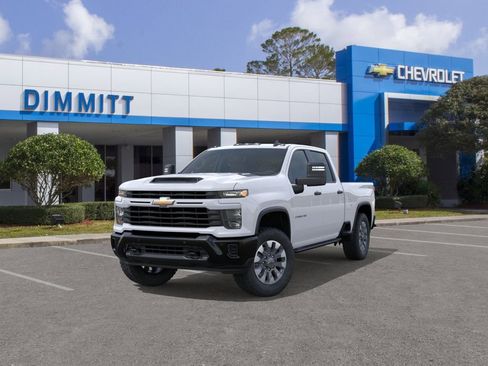 New 2026 Chevrolet Silverado 2500 Custom w/ Custom Value Package AWD/4WD image 8