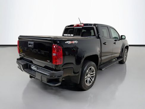 Used 2022 Chevrolet Colorado LT w/ LT Convenience Package AWD/4WD image 9