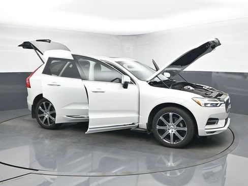 Used 2020 Volvo XC60 T5 Inscription w/ Protection Package Premier image 42