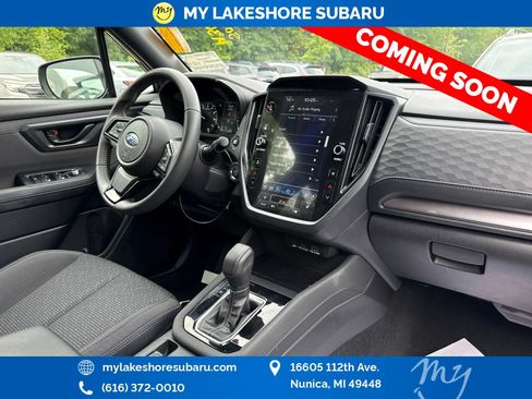 Used 2025 Subaru Forester Premium AWD/4WD image 14