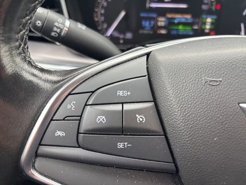 Used 2019 Cadillac XT5 Premium Luxury image 36