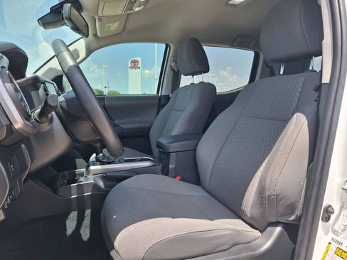 Used 2023 Toyota Tacoma SR5 RWD image 21