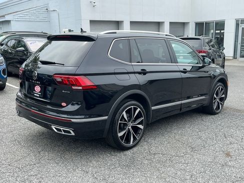 Used 2023 Volkswagen Tiguan SEL R-Line AWD/4WD image 2