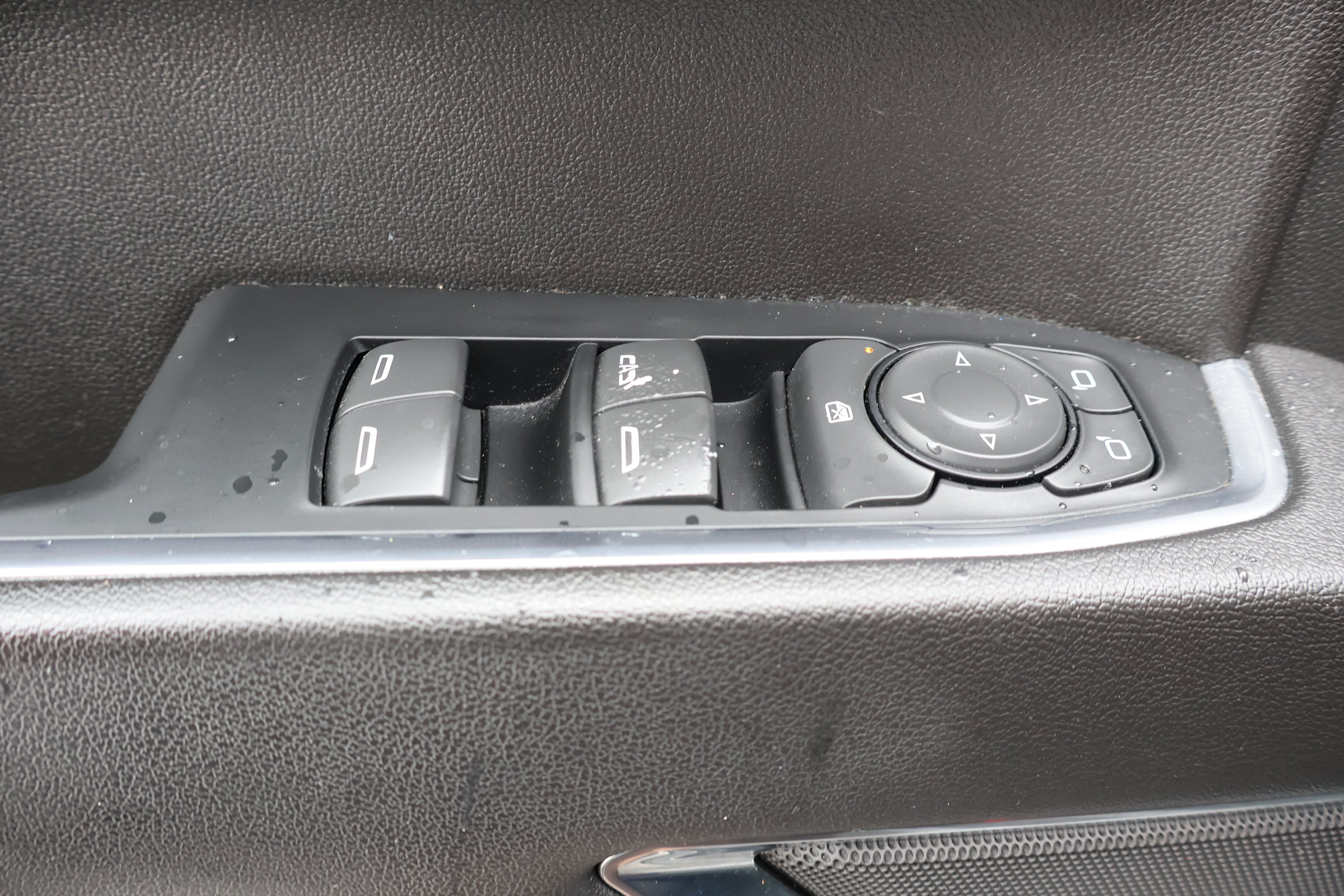 Used 2023 GMC Sierra 1500 Elevation AWD/4WD image 15