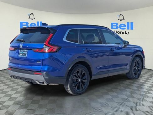 Used 2024 Honda CR-V Sport Touring image 4