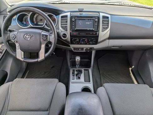 Used 2015 Toyota Tacoma 4x4 Double Cab w/ TRD Off-Road Package image 16