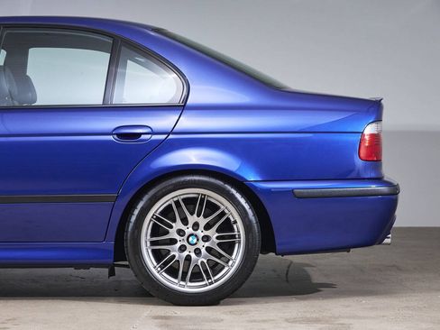 Used 2002 BMW M5 RWD image 21