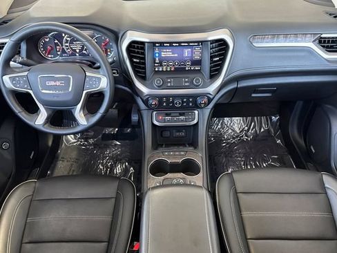 Used 2023 GMC Acadia Denali w/ Denali Ultimate Package AWD/4WD image 15