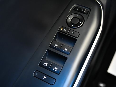 Used 2025 Kia K4 GT-Line Turbo FWD image 44