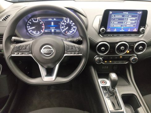 Used 2023 Nissan Sentra SV image 22