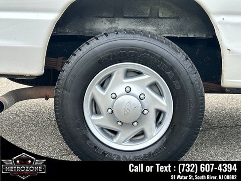 Used 2012 Ford E-350 and Econoline 350 Super Duty RWD image 26
