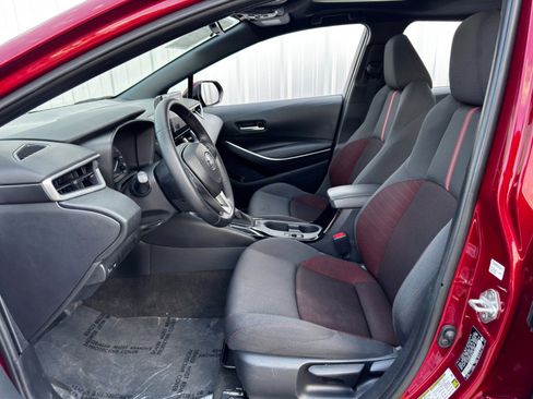 Used 2023 Toyota Corolla SE image 16