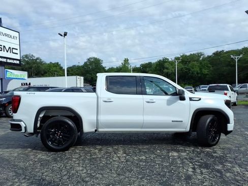 Used 2024 GMC Sierra 1500 Elevation AWD/4WD image 4