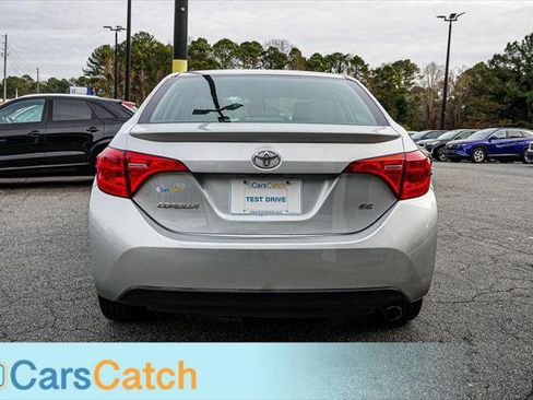 Used 2018 Toyota Corolla SE image 14