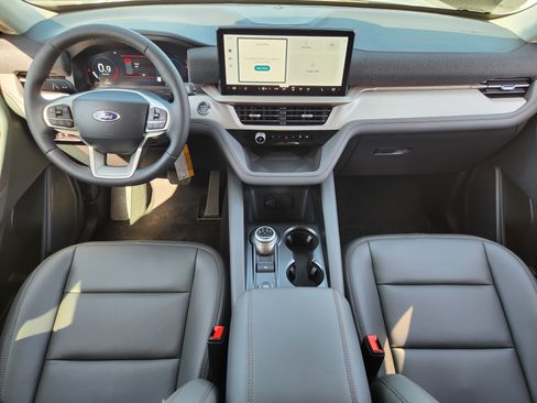 New 2026 Ford Explorer Active w/ Active Comfort Package RWD image 21