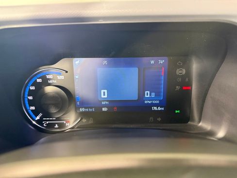 Used 2023 Ford Bronco Black Diamond image 18