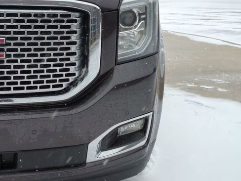 Used 2017 GMC Yukon XL Denali w/ Open Road Package image 13