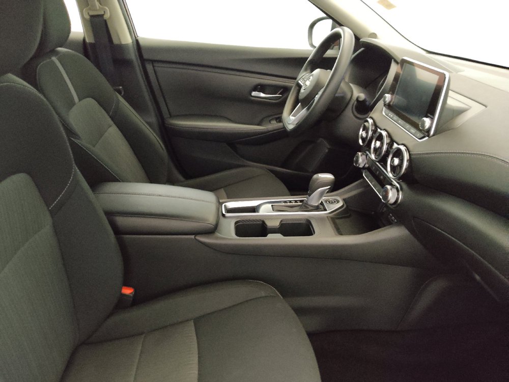 Used 2025 Nissan Sentra SV FWD image 21