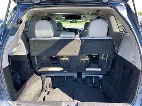 Used 2016 Toyota Sienna Limited Premium AWD/4WD image 96