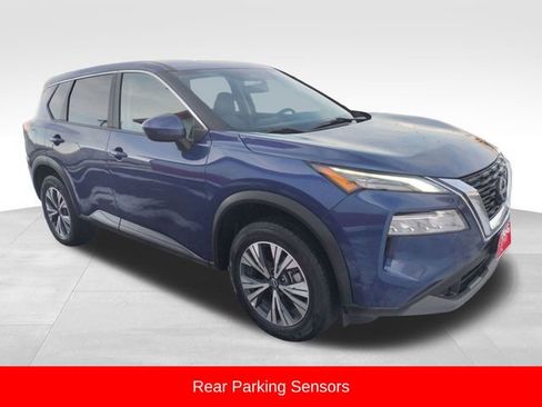 Used 2023 Nissan Rogue SV image 9