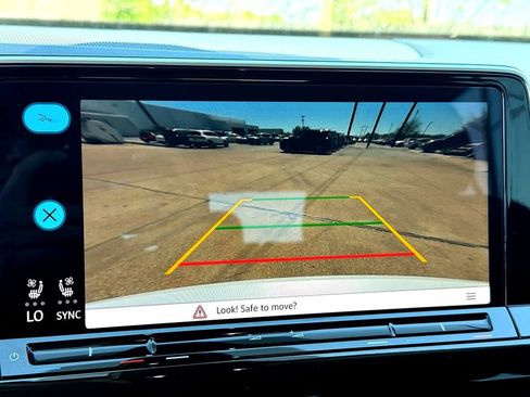 New 2026 Volkswagen Atlas SE FWD image 16