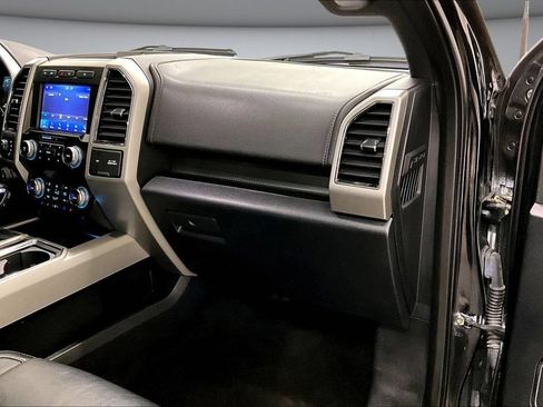 Used 2020 Ford F150 Lariat w/ Equipment Group 502A Luxury AWD/4WD image 27