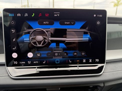 New 2026 Volkswagen Tiguan SE R-Line FWD image 19