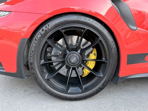 Used 2016 Porsche 911 GT3 RS image 41