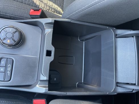 New 2025 Ford Ranger XLT w/ Equipment Group 301A High image 51