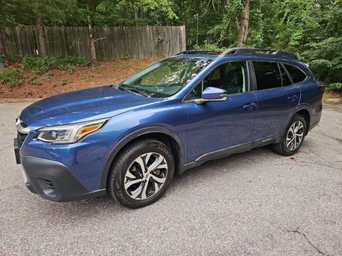 Used 2020 Subaru Outback Limited AWD/4WD image 4