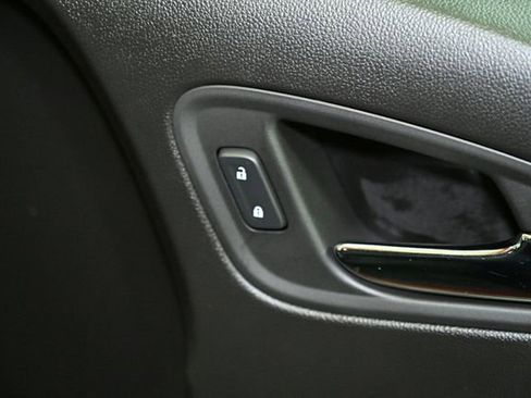 Used 2016 Chevrolet Colorado LT w/ LT Convenience Package image 59