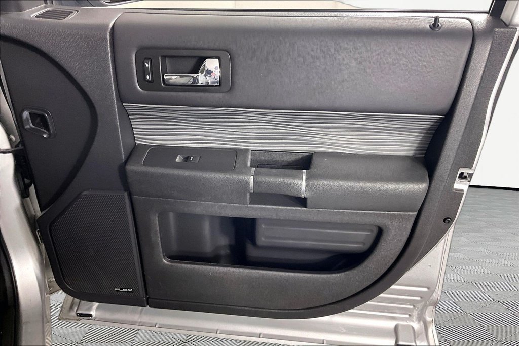 Used 2019 Ford Flex SEL w/ Equipment Group 202A FWD image 24