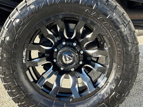 Used 2019 Ford F250 XLT w/ XLT Value Package image 23