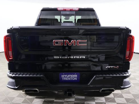 Used 2023 GMC Sierra 1500 AT4 w/ Technology Package image 17