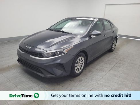 Used 2024 Kia Forte LX image 1