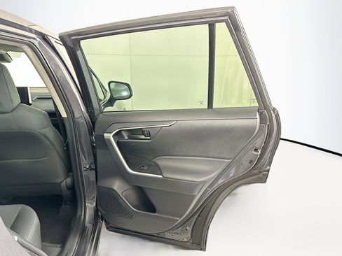 Used 2025 Toyota RAV4 LE image 27