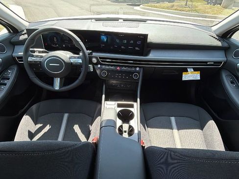 New 2026 Hyundai Sonata SEL FWD image 23