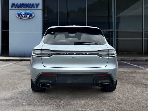 Used 2022 Porsche Macan AWD/4WD image 6