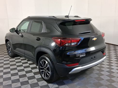 Used 2025 Chevrolet TrailBlazer LT image 18