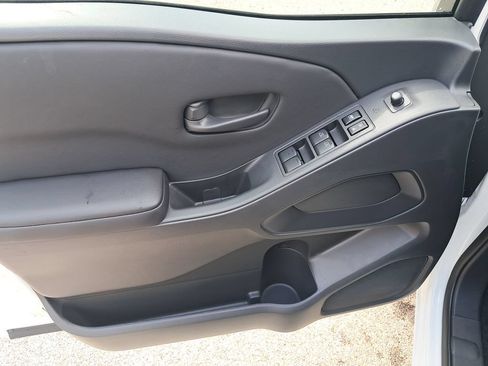 New 2026 Nissan Frontier SV w/ All-Weather Content Package AWD/4WD image 11