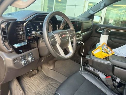 Used 2023 GMC Sierra 1500 Elevation image 14