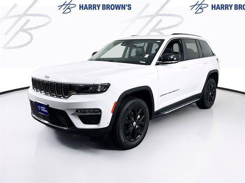 Used 2022 Jeep Grand Cherokee Limited w/ Luxury Tech Group II image 1