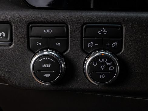 Used 2024 GMC Sierra 1500 Elevation AWD/4WD image 21