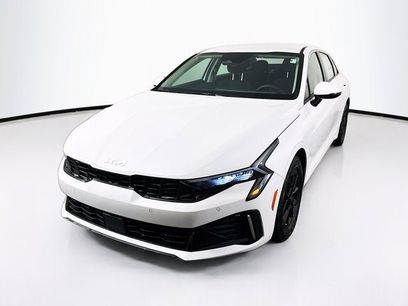 New 2025 Kia K5 LXS
