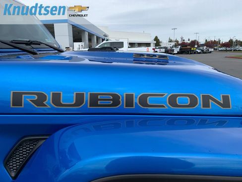 Used 2024 Jeep Wrangler Unlimited Rubicon 392 image 9