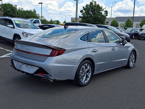Certified 2023 Hyundai Sonata SEL w/ Cargo Package FWD image 6