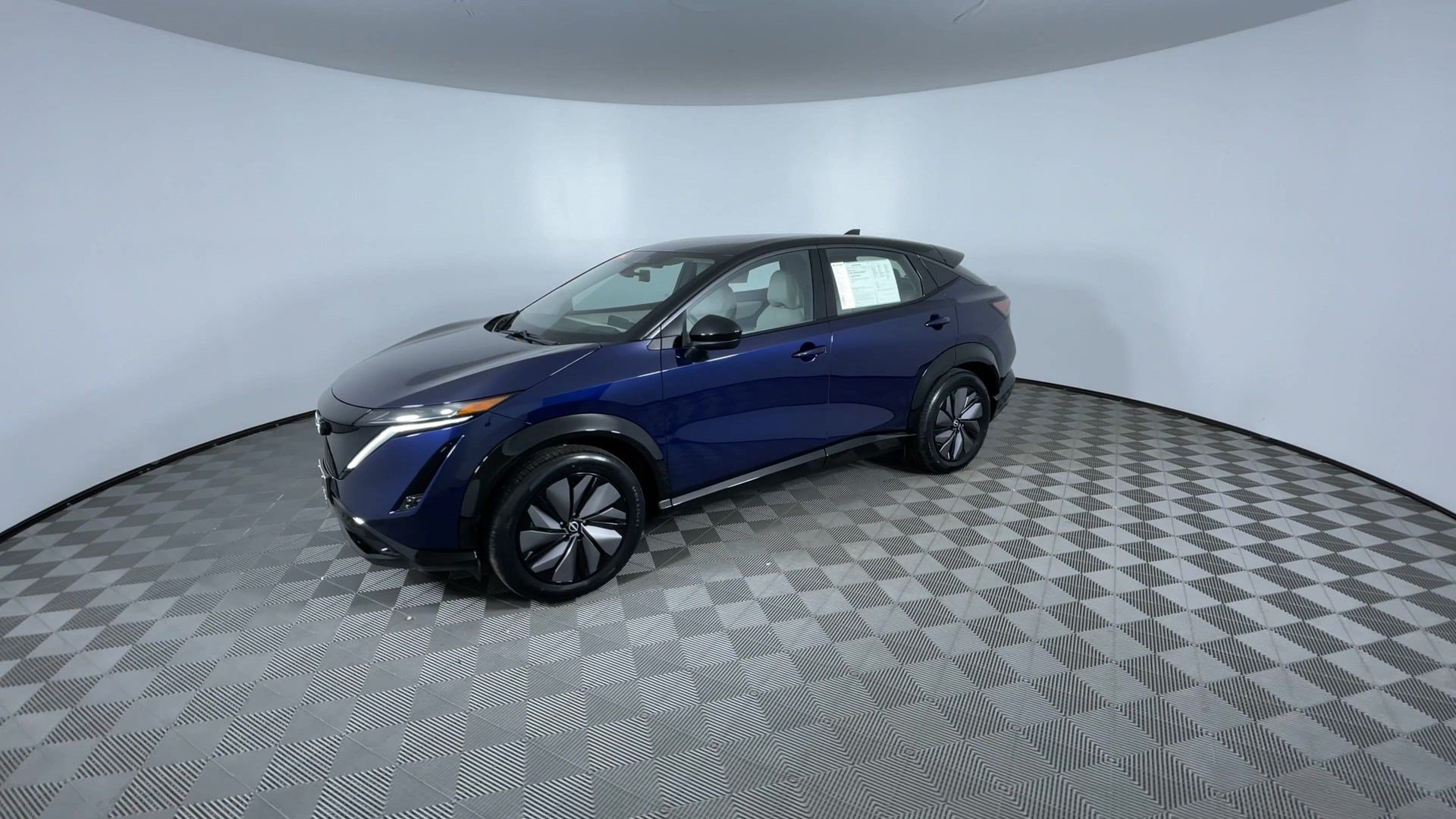 Certified 2024 Nissan Ariya AWD image 4